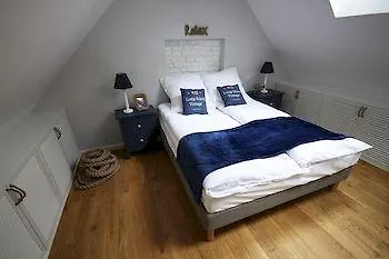 Anchor House 소포트